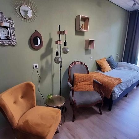 Gastenverblijf Nummer 1 Sommelsdijk Екстериор снимка