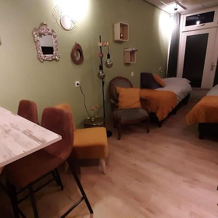 Gastenverblijf Nummer 1 Sommelsdijk Екстериор снимка